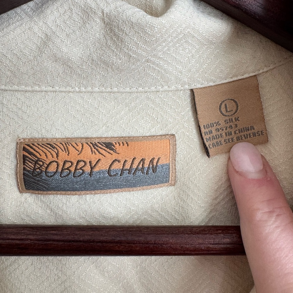 Bobby Chan Butter Yellow 100% Silk Wooden Button Down Hawaiian‎ Shirt Men Large - Picture 2 of 7